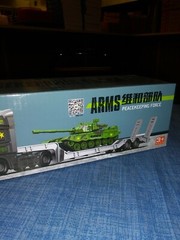 DELECTATION .DLX Semi Truck/Trailer, With Tank Arms Peacekeeping Force, NIB!