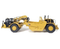 Caterpillar Cat 657 Push-Pull Scraper – CCM 1:24 Scale Diecast Model New 2026