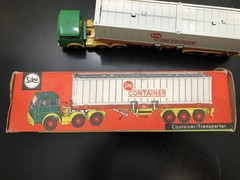 Siku #V 318 Hanomag Henschel Container Transporter Truck Diecast Model Boxed
