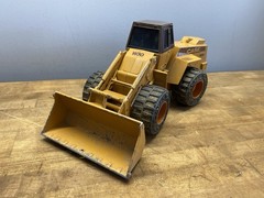 Ertl 1/16 Case W30 Loader Articulated Front End Loader Die Cast