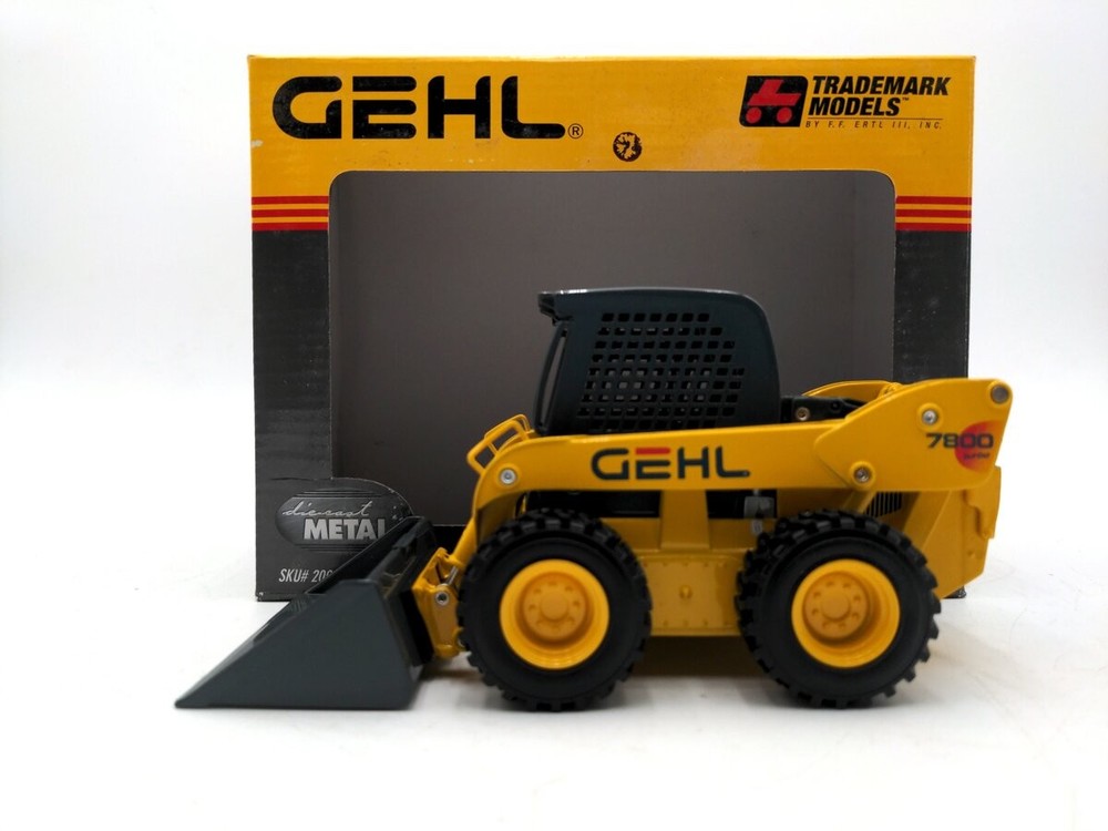 Die Cast Promotions 20002 1:25 Scale Gehl Skid Loader Model 7800 NIB
