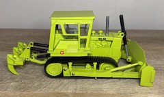 Terex 82-50 NZG Diecast Bulldozer Green Vintage 1:40 Crawler Excavator