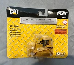 Norscot CAT HO 1:87 – D 5 M Track type Tractor ( in original sealed pack)
