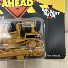 Ertl Road Construction Ahead Caterpillar D6H Dozer Diecast Metal Yellow RARE bx4