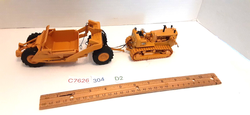 1:50 Allis-Chalmers HD-21 Crawler With Ejector Scraper By First Gear