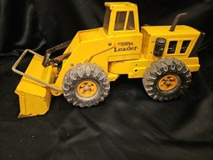 Vintage Mighty Tonka Loader Construction Toy 3920 w/ original Box Pressed Steel