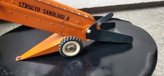 Vintage STRUCTO Orange Sand Loader – Pressed Steel Toy & NICE!