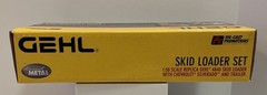 GEHL DIE CAST PROMOTIONS 1/50 SCALE 4840 SKID LOADER SET W/ CHEVY SILVERADO NEW