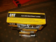 4 cat toy items nib cat d9n cat d5c cat ap-1959 asphalt paver skid steer loar