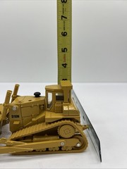 ERTL Caterpillar D10N Die Cast Toy Construction Vehicle Bull Dozer 6” USED 2495F