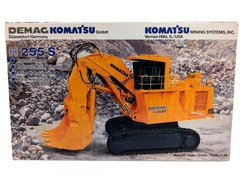 1/50 Demag Komatsu H255S Shovel By NZG. Stock # 442