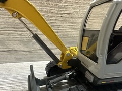 Gehl/J.J. Keller GE 602 Compact Excavator By DCP 1/25th Scale *Details*
