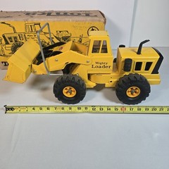 1960s Tonka Mighty Loader No. 2920 Pressed Steel Mound Minn w Box USA