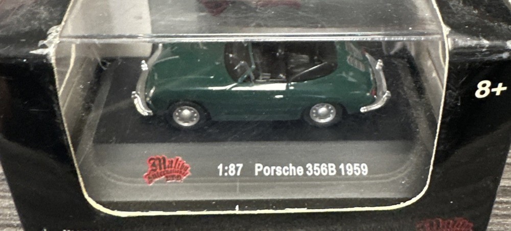 Malibu Model Collection Die-Cast #111 Porsche 356B 1959 NIB