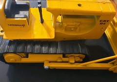 Vintage Ertl Model Toy D6 Caterpillar Metal Bulldozer
