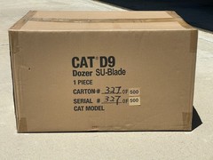 CCM CAT D9 Dozer SU Blade – Single Shank Ripper – 1/24 Scale Diecast 327 of 500