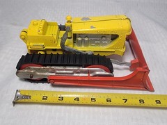 Vintage HUBLEY DIESEL BULLDOZER Cast Iron with Wooden Wheels – VGC