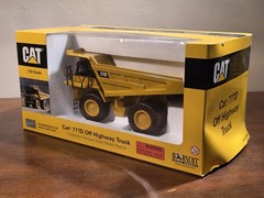 NEW Norscot 55104 1:50 Scale Diecast CAT 777D OFF HIGHWAY TRUCK 2005 Caterpillar