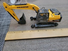 MODEL Excavator Construction Equipment Model Diecast Toy …see all pic and desc