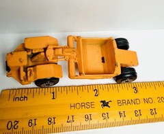 1979 Zee Toys P377 Scraper Construction Work Heavy Equipment Yellow 1:64 Diecast
