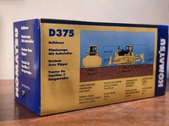 NEW! Diecast First Gear Komatsu D375A Crawler Bulldozer 1:50 WHITE SUNRISE
