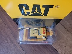 Caterpillar 5″ Mini Movers Trucks Rubber Tired Loaded #34610