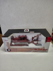 IH TD-24 Diesel Crawler The Agile Giant