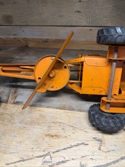 TONKA Road Grader Diesel No. 600 Orange