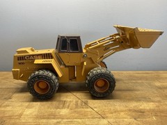 Ertl 1/16 Case W30 Loader Articulated Front End Loader Die Cast