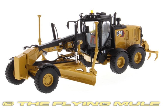Diecast Masters 1:50 150 Motor Grader
