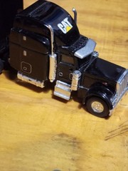 Diecast Norscot Cat Truck Semi Scale Model