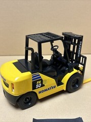 Used No Box Komatsu Model FH 50-2 Forklift 1/24 Scale Die Cast Model Cargo Ship