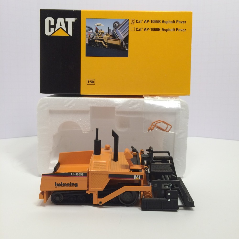 NZG 1:50 Caterpillar CAT AP-1055B ASPHALT PAVER «Kokosing Construction» -RARE-