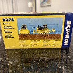RARE First Gear Komatsu D375A Crawler Bulldozer 1:50 Scale WHITE NIB