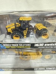 MTS 3630 Switchback/33-38XL Towed Scraper Set By SpecCast 1/50th Scale