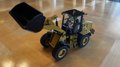 Die Cast Masters Caterpillar 1:32 910K Wheel loader High Line Series 85294 MB