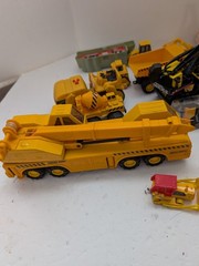 25 Piece Toy Box Heavy Equipment Lot Tonka Cat Kubota Caterpillar Dozer Loader