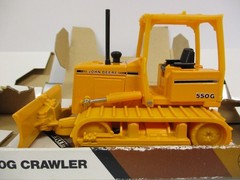 ERTL – JOHN DEERE 550G CRAWLER / BULLDOZER / DOZER – 1/32 DIECAST