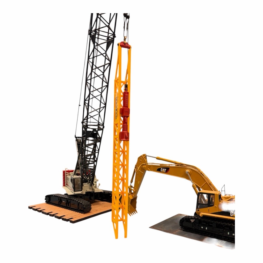 1/50 Scale D25-32 Pile Driving Hammer & Leads Set – Construction Diecast