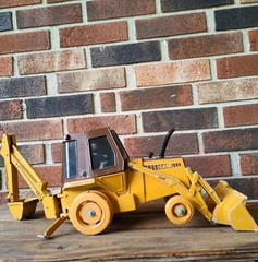 Vintag Case Metal Construction King Toy 580E ERTL Backhoe/Front Loader