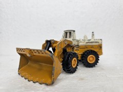 Lot of 2 ERTL Diecast International Harvester 350 Payhauler and 560 Wheel Loader