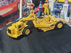 Vintage ERTL 1/50 Caterpillar Wheel Tractor SCRAPER Diecast Metal CAT 631E