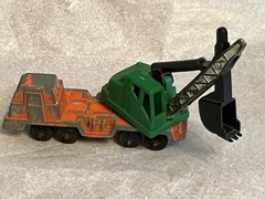 VTG 1960’s TOOTSIETOY 8 WHEEL DIE CASTE 1:64 STEAM SHOVEL TRUCK LITTLE TOUGHS