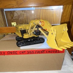 CAT 395 Front Shovel Tracked Excavator Diecast Model Yellow Black