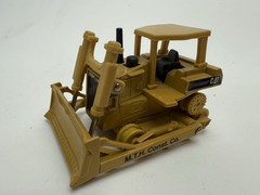 (2) Vintage Caterpillar D6H Dozer Bulldozer 1/64 Scale Parts or Repair