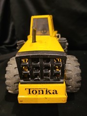 Vintage Mighty Tonka Loader Construction Toy 3920 w/ original Box Pressed Steel