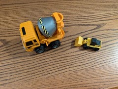 CAT Cement Mixer Truck & Wheel Loader Construction Vehicles Yellow/Black/Gray