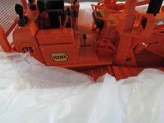 FIRST GEAR 1/25 CONSTRUCTION PIONEERS IOWA ORANGE IH 175 CRAWLER/DOZER – NIB