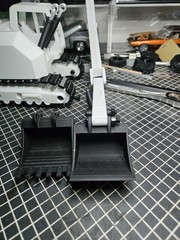 Excavator Model Kit 1-24 Scale With Rubber Tracks