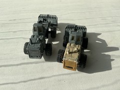 ERTL Front Loader Payloader 560 Diecast 1/50? Scale Diecast Metal Two Listed